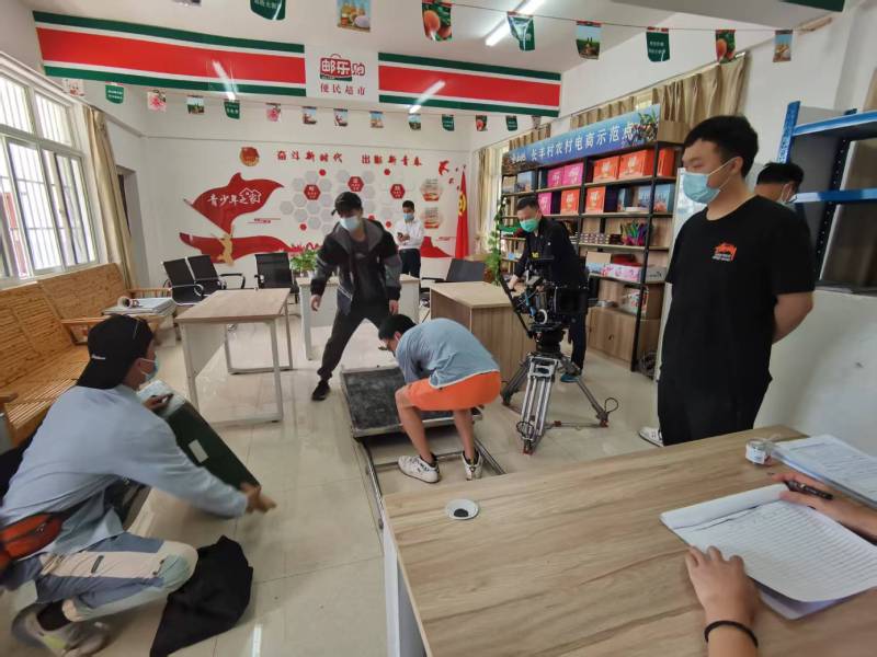 追星女孩心理学分析报告：建德市广告片拍摄公司揭秘饭圈应援式传播逻辑